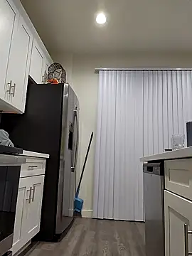 AriannaPena online show from March 3, 2025, 8:08 am