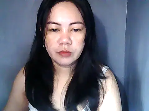 starlete69 online show from May 2, 2026, 7:08 pm