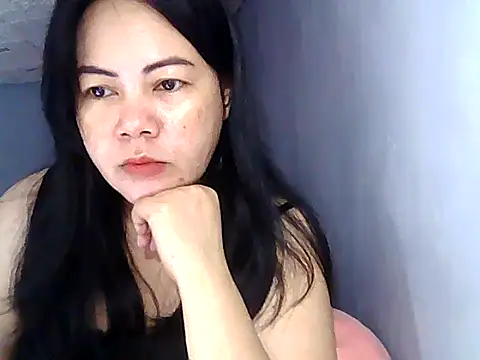 starlete69 online show from April 20, 2026, 8:43 pm