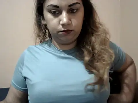 bellachow10 online show from January 7, 2026, 6:57 pm