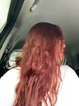 Snapshot of kayortiiz chatting on September 24, 2025, 4:24 pm kayortiiz online show from September 24, 2025, 4:24 pm