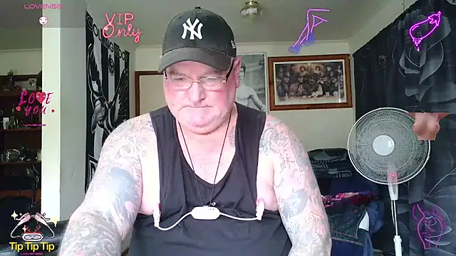 Snapshot of HOTANAL chatting on June 18, 2026, 2:32 am HOTANAL online show from June 18, 2026, 2:32 am