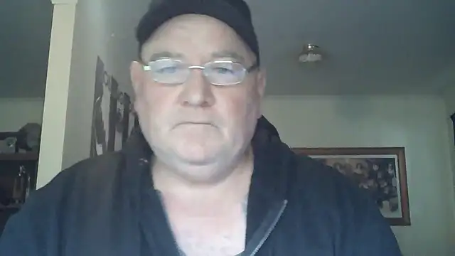 Snapshot of HOTANAL chatting on September 8, 2025, 11:37 pm HOTANAL online show from September 8, 2025, 11:37 pm