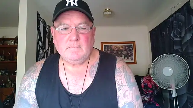 Snapshot of HOTANAL chatting on February 28, 2026, 2:11 am HOTANAL online show from February 28, 2026, 2:11 am