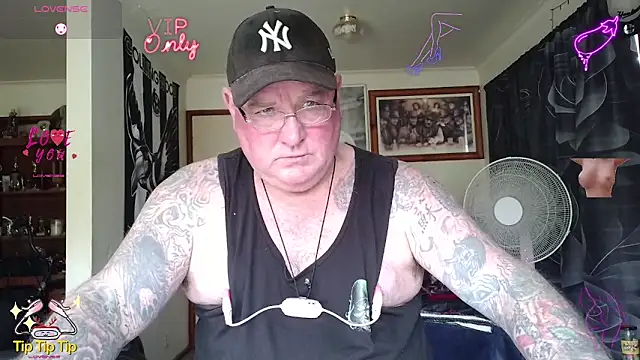 Snapshot of HOTANAL chatting on June 15, 2026, 2:56 am HOTANAL online show from June 15, 2026, 2:56 am