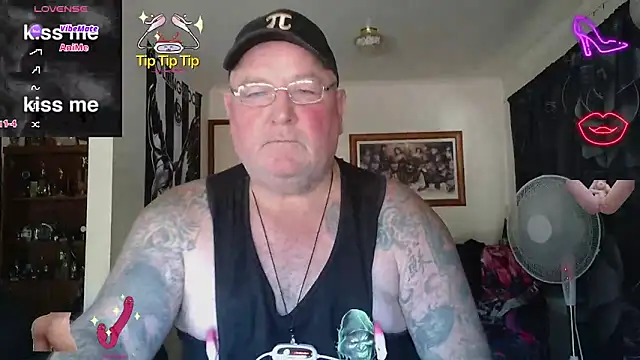 Snapshot of HOTANAL chatting on February 15, 2026, 2:01 am HOTANAL online show from February 15, 2026, 2:01 am