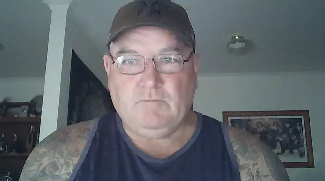 Snapshot of HOTANAL chatting on February 19, 2025, 12:57 am HOTANAL online show from February 19, 2025, 12:57 am