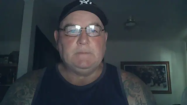 Snapshot of HOTANAL chatting on March 11, 2025, 1:16 am HOTANAL online show from March 11, 2025, 1:16 am