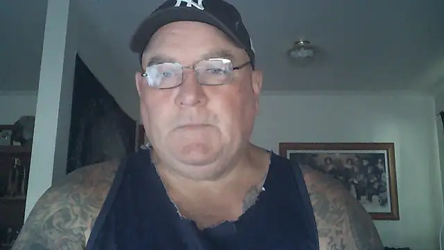 Snapshot of HOTANAL chatting on March 18, 2025, 1:02 am HOTANAL online show from March 18, 2025, 1:02 am