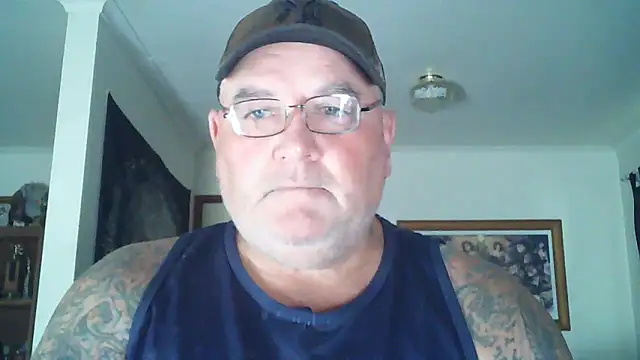 Snapshot of HOTANAL chatting on February 24, 2025, 4:27 am HOTANAL online show from February 24, 2025, 4:27 am