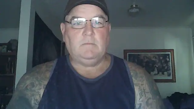 Snapshot of HOTANAL chatting on February 25, 2025, 1:30 am HOTANAL online show from February 25, 2025, 1:30 am
