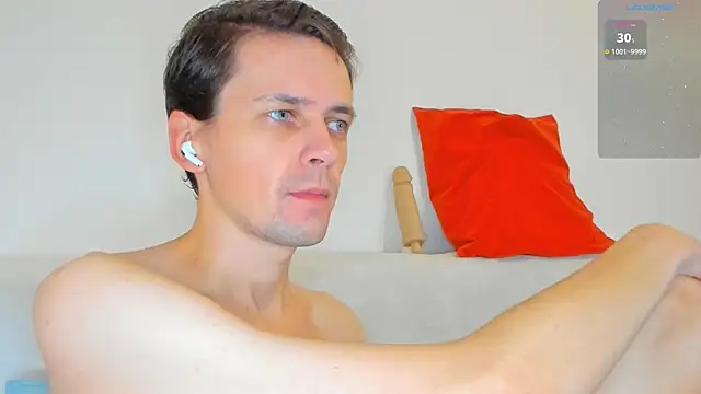 Jasper Sun online show from October 19, 2025, 9:39 pm