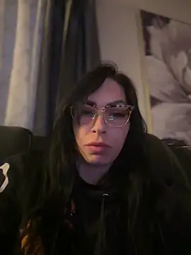 annablisss online show from February 9, 2025, 3:22 am