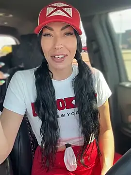 annablisss online show from September 15, 2025, 5:46 pm