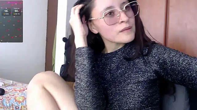 Snapshot of Juls_winter_ chatting on February 28, 2025, 8:07 pm Juls winter online show from February 28, 2025, 8:07 pm