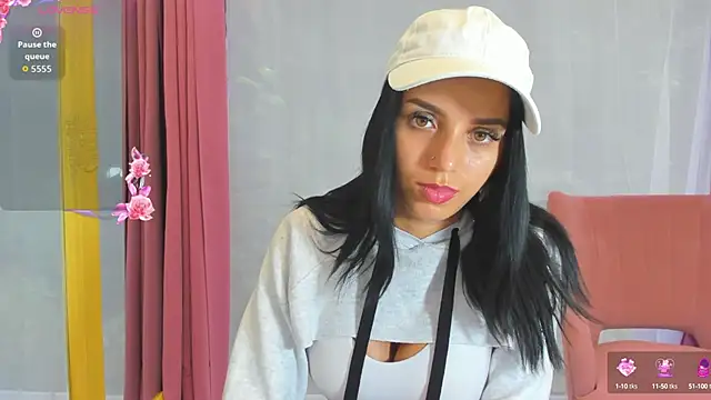 Sarabecker online show from September 10, 2025, 8:24 am