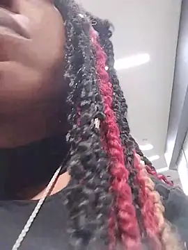 markquanna online show from November 2, 2025, 2:38 am