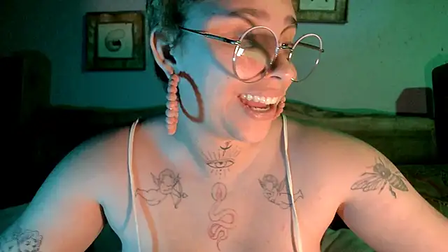 Lilmuh  online show from February 22, 2025, 11:46 pm