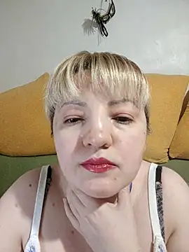 stefanyharper16 online show from April 5, 2026, 6:14 pm