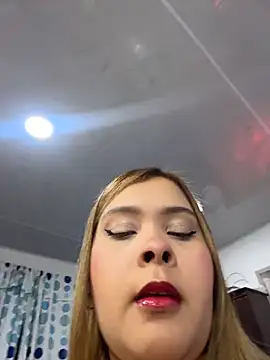 Melody Sanz online show from October 9, 2025, 1:39 am
