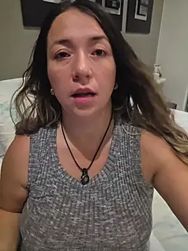 Snapshot of isabella_rossse chatting on July 17, 2026, 10:18 pm isabella rossse online show from July 17, 2026, 10:18 pm