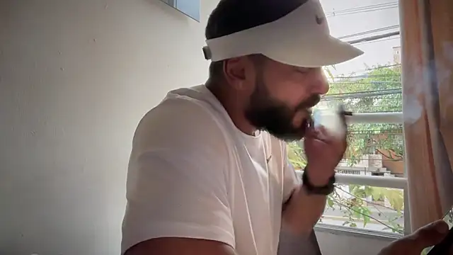 romeolovedark online show from January 6, 2026, 8:46 pm