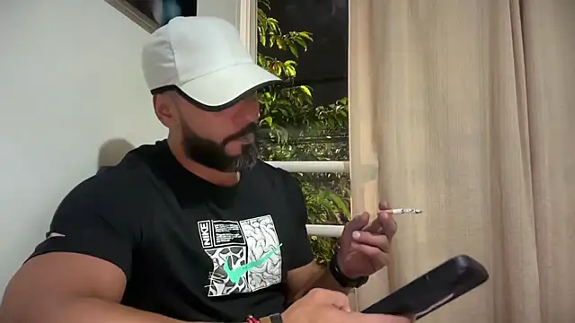 romeolovedark online show from March 15, 2026, 6:31 am