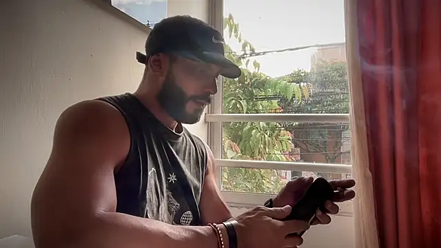 romeolovedark online show from February 10, 2026, 9:58 pm