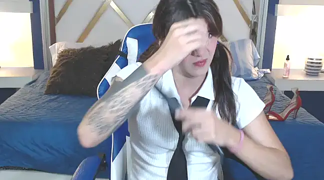 ximena22love online show from March 20, 2025, 2:42 pm