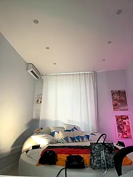 Snapshot of IvyHoney chatting on October 7, 2025, 10:38 am IvyHoney online show from October 7, 2025, 10:38 am