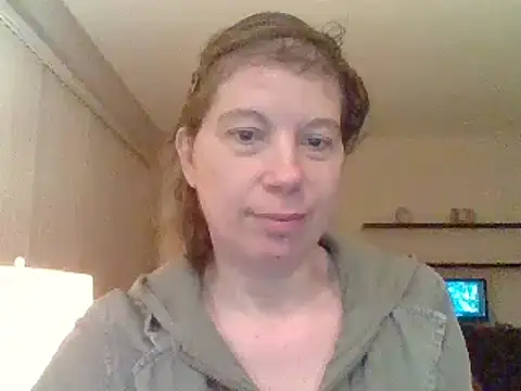 Moi Lina online show from June 18, 2026, 11:32 pm
