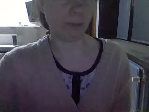 Snapshot of Moi_Lina chatting on January 31, 2025, 11:56 pm Moi Lina online show from January 31, 2025, 11:56 pm