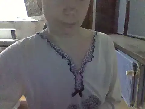 Snapshot of Moi_Lina chatting on January 16, 2025, 11:48 pm Moi Lina online show from January 16, 2025, 11:48 pm