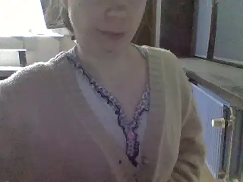 Snapshot of Moi_Lina chatting on January 17, 2025, 9:28 pm Moi Lina online show from January 17, 2025, 9:28 pm