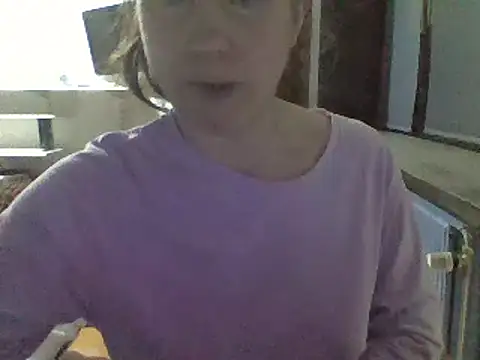 Snapshot of Moi_Lina chatting on February 27, 2025, 10:31 pm Moi Lina online show from February 27, 2025, 10:31 pm