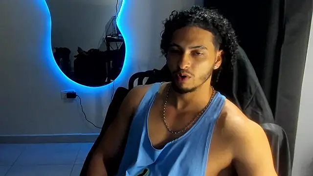 Snapshot of Kris_Khalifa69 chatting on June 4, 2026, 6:51 am Kris Khalifa69 online show from June 4, 2026, 6:51 am
