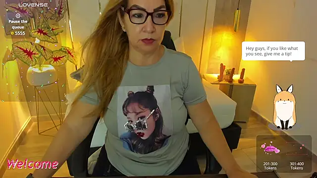 gisela27 online show from June 18, 2026, 12:21 pm