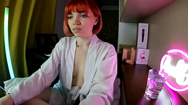 olivka-flower online show from March 28, 2026, 9:05 pm