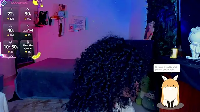 sweetvond  online show from October 28, 2025, 4:17 pm