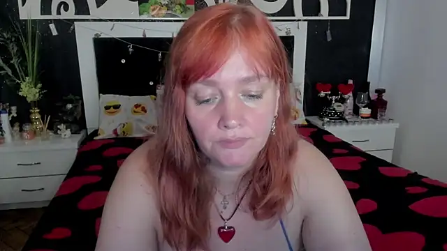 Snapshot of SinFulTitsDD chatting on January 11, 2025, 8:10 pm SinFulTitsDD online show from January 11, 2025, 8:10 pm