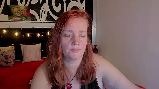 Snapshot of SinFulTitsDD chatting on January 22, 2025, 9:43 pm SinFulTitsDD online show from January 22, 2025, 9:43 pm