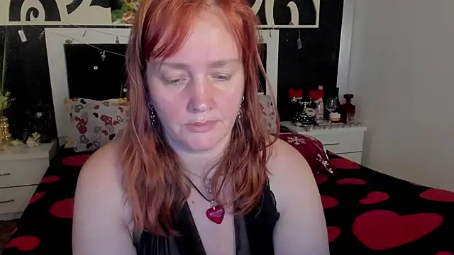 Snapshot of SinFulTitsDD chatting on January 13, 2025, 7:42 pm SinFulTitsDD online show from January 13, 2025, 7:42 pm