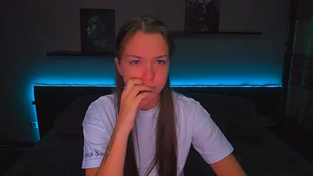 AlexaBarkley online show from December 17, 2025, 12:15 am