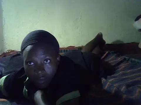 cute-shamza online show from October 10, 2025, 3:51 am