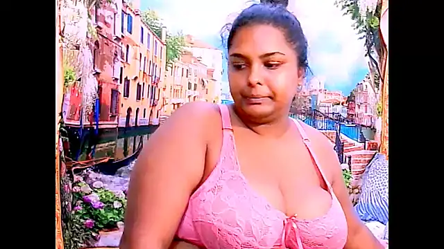 Indianfairy99 online show from April 7, 2026, 6:32 pm