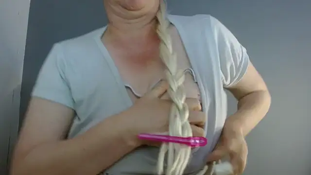 keiila  online show from February 26, 2026, 4:18 pm