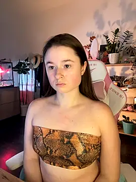 sweetest pie online show from September 27, 2025, 6:25 pm