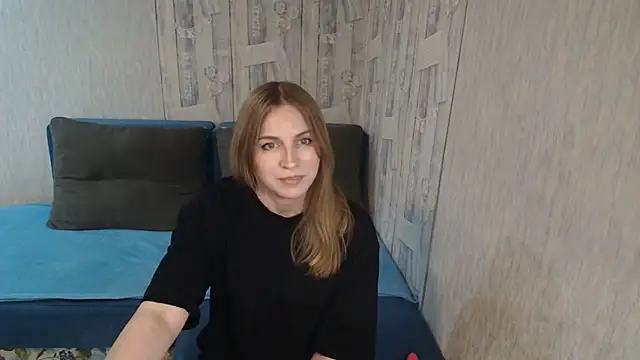 Pilly green  online show from April 4, 2026, 7:15 am