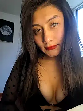 Snapshot of _Danna chatting on December 1, 2024, 8:03 pm Danna online show from December 1, 2024, 8:03 pm