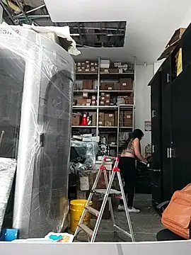 aisha latina online show from September 12, 2025, 3:45 pm